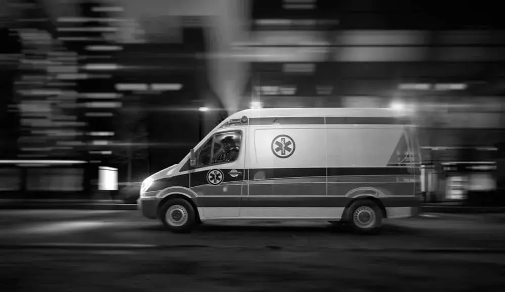 Sygnał karetki pogotowia - co oznacza i jak reagować w sytuacji zagrożenia