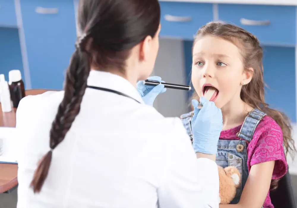 Angina paciorkowcowa objawy: jak rozpoznać i uniknąć powikłań