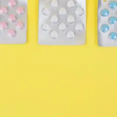 Objawy ciąży podczas zażywania tabletek antykoncepcyjnych - co wiedzieć?