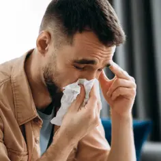 Chore zatoki: objawy bez kataru, które mogą zaskoczyć każdego