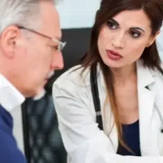 Do jakiego lekarza z wynikami krwi? Sprawdź, kto pomoże w problemach zdrowotnych