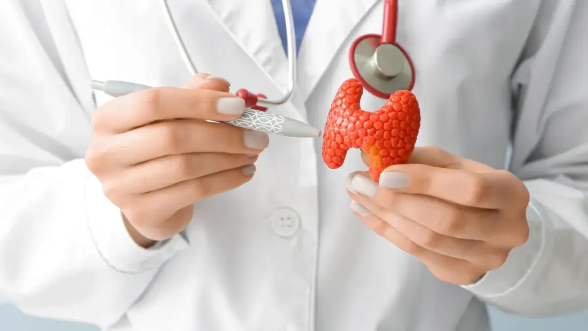 Zdjęcie Jakie badania na tarczycę pomogą w diagnostyce problemów zdrowotnych?
