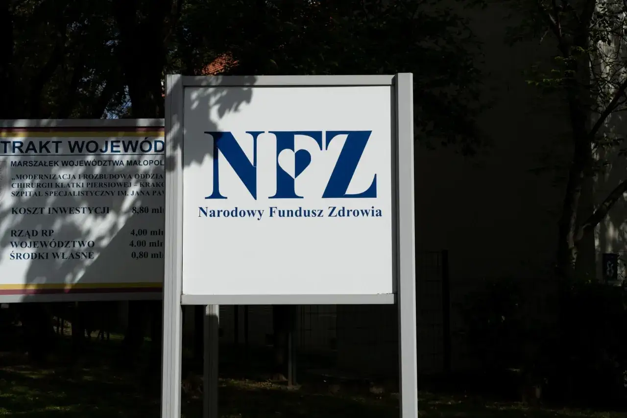 Zdjęcie Właściwy oddział NFZ co wpisać, aby uniknąć problemów z umową o pracę